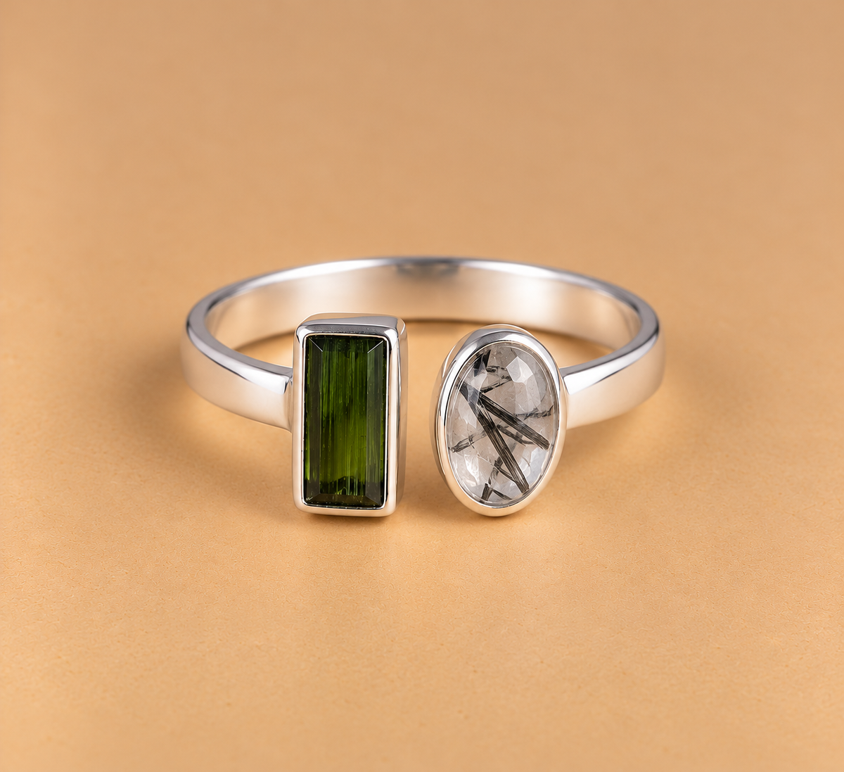 Anillo Turmalina verde y cuarzo Turmalinado plata 925