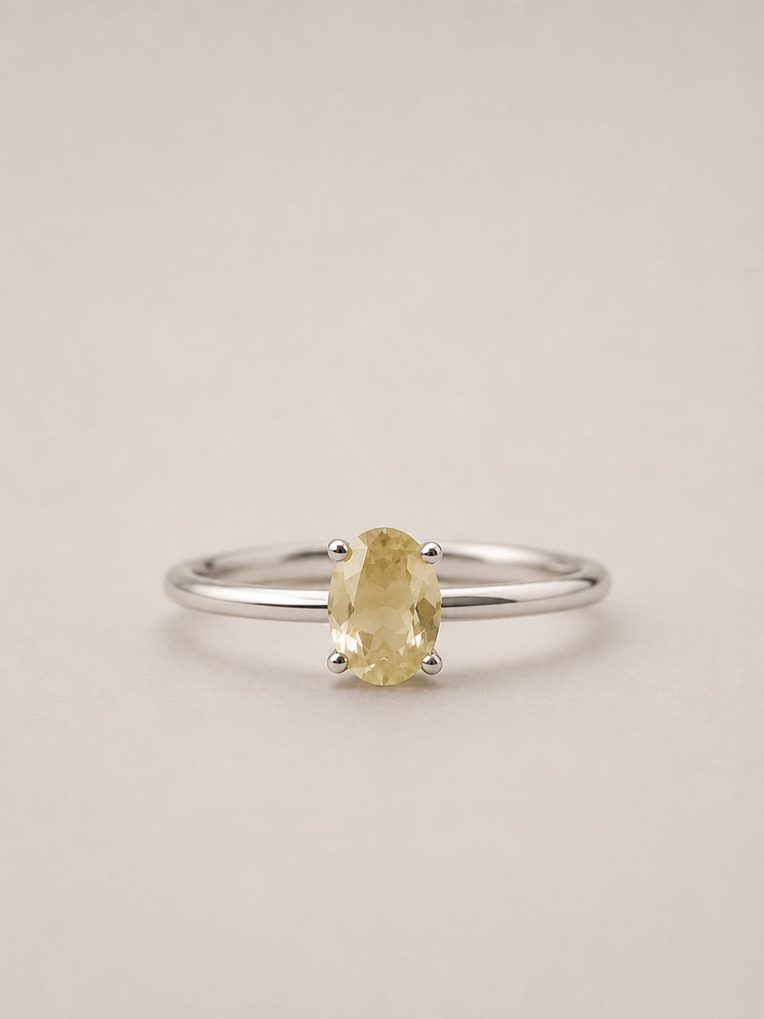 Anillo Citrino Facetado de Plata