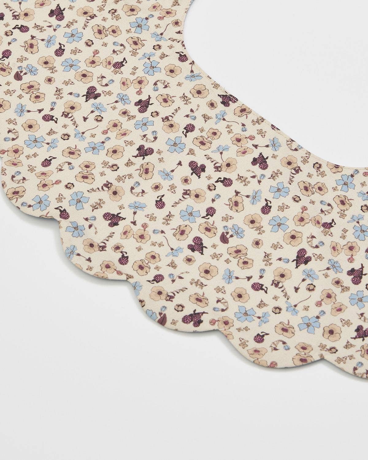 Cuello crema Deco Blooms Ditsy