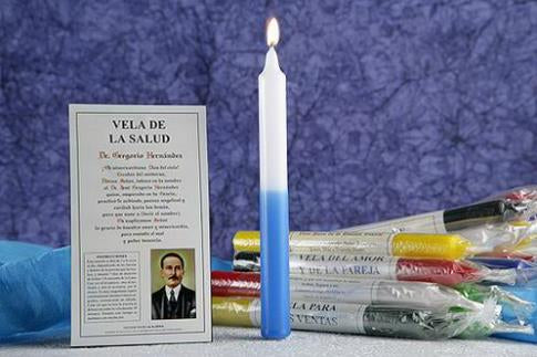 VELA ORACION GREGORIO HERNANDEZ HECHA A MANO.(Para potenciar la salud)
