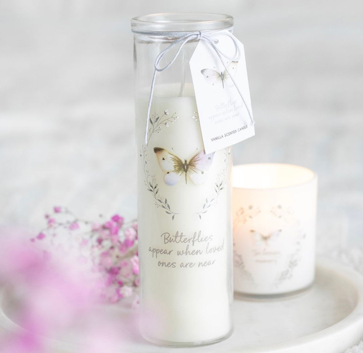 VELA DE TUBO CON AROMA A VAINILLA «BUTTERFLIES APPEAR»