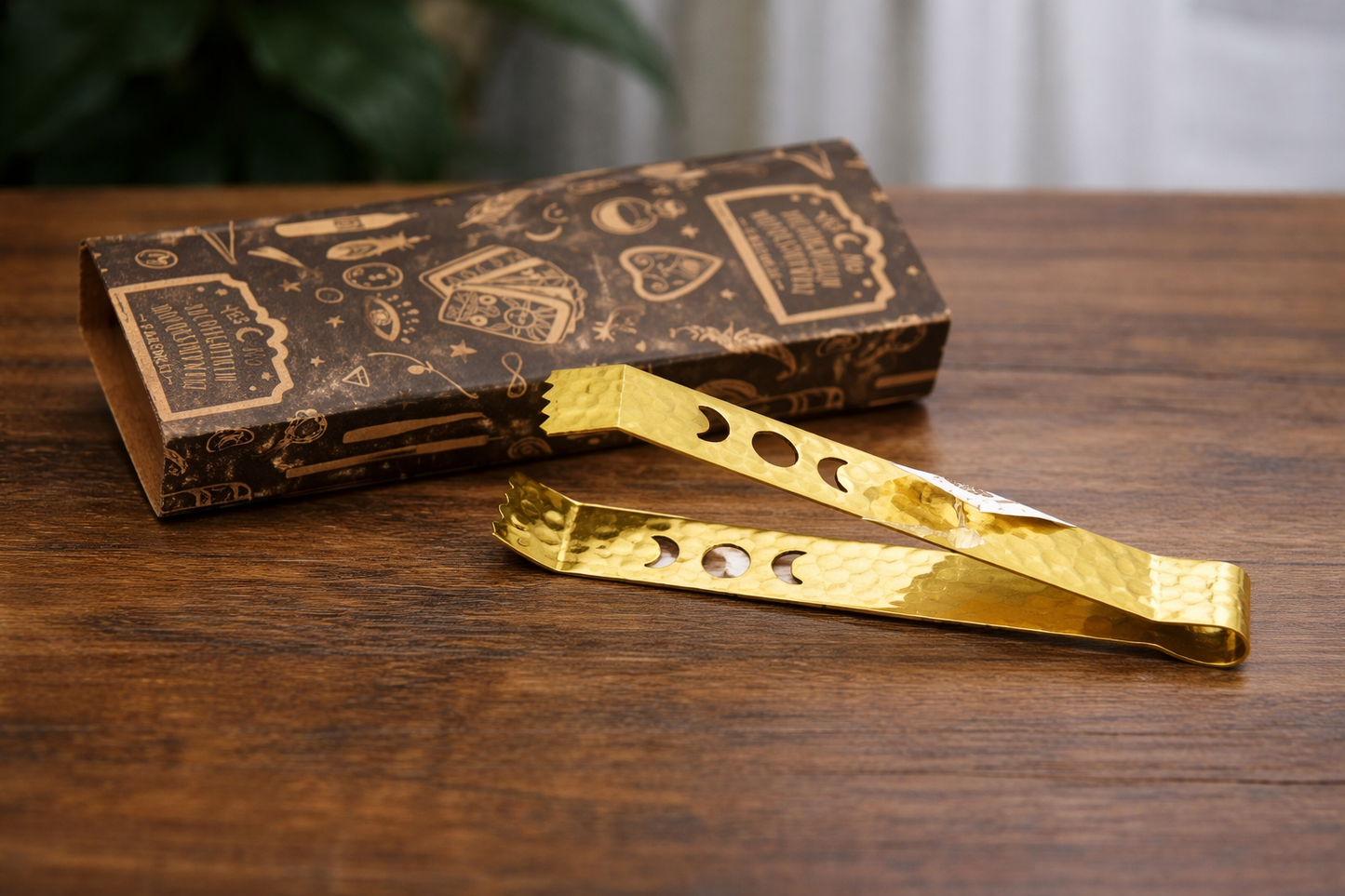 Pinza martillada de triple luna