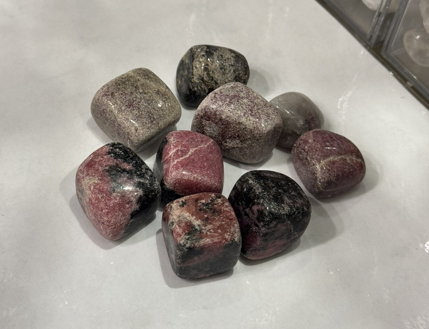 Mineral rodado rodonita