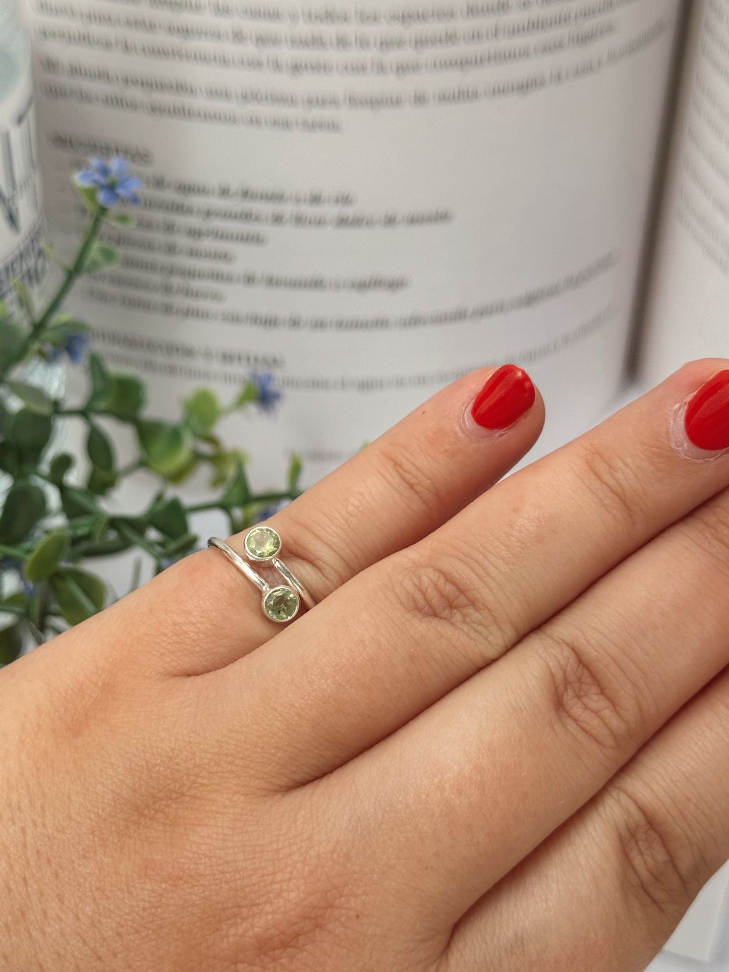 Anillo de peridoto/Olivino plata de ley 925