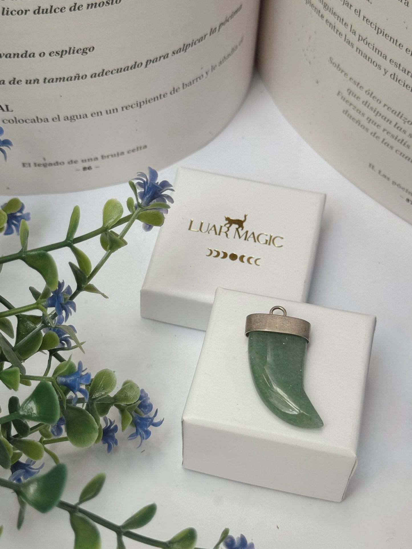 Colgante Cuerno Vikingo de Aventurina en Plata de Ley 925