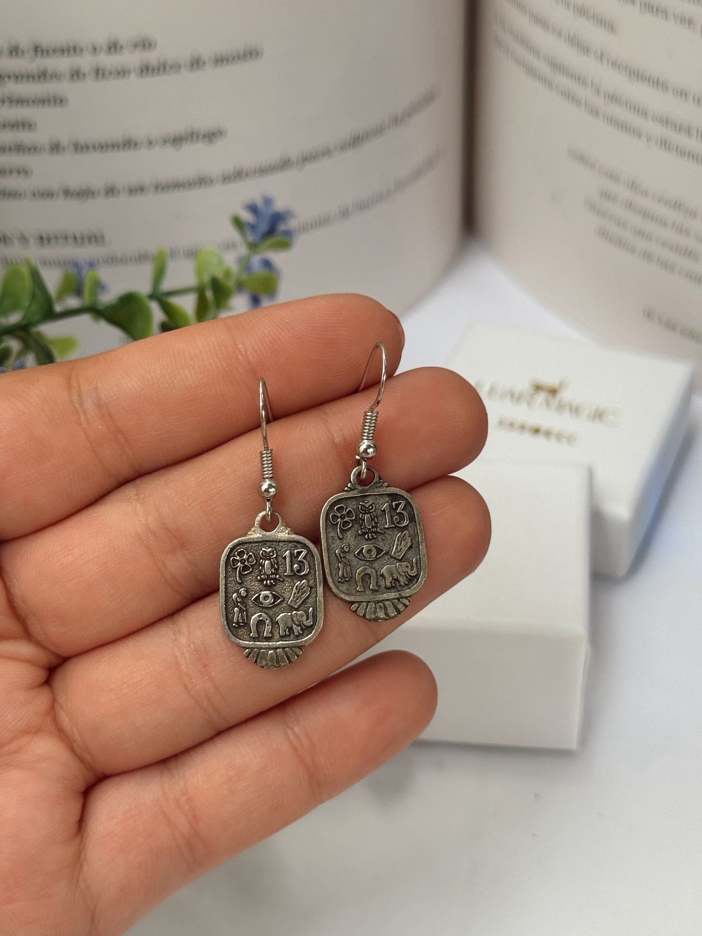 Pendientes de la Suerte Exclusivos con Símbolos de Protección en Plata de Ley 925