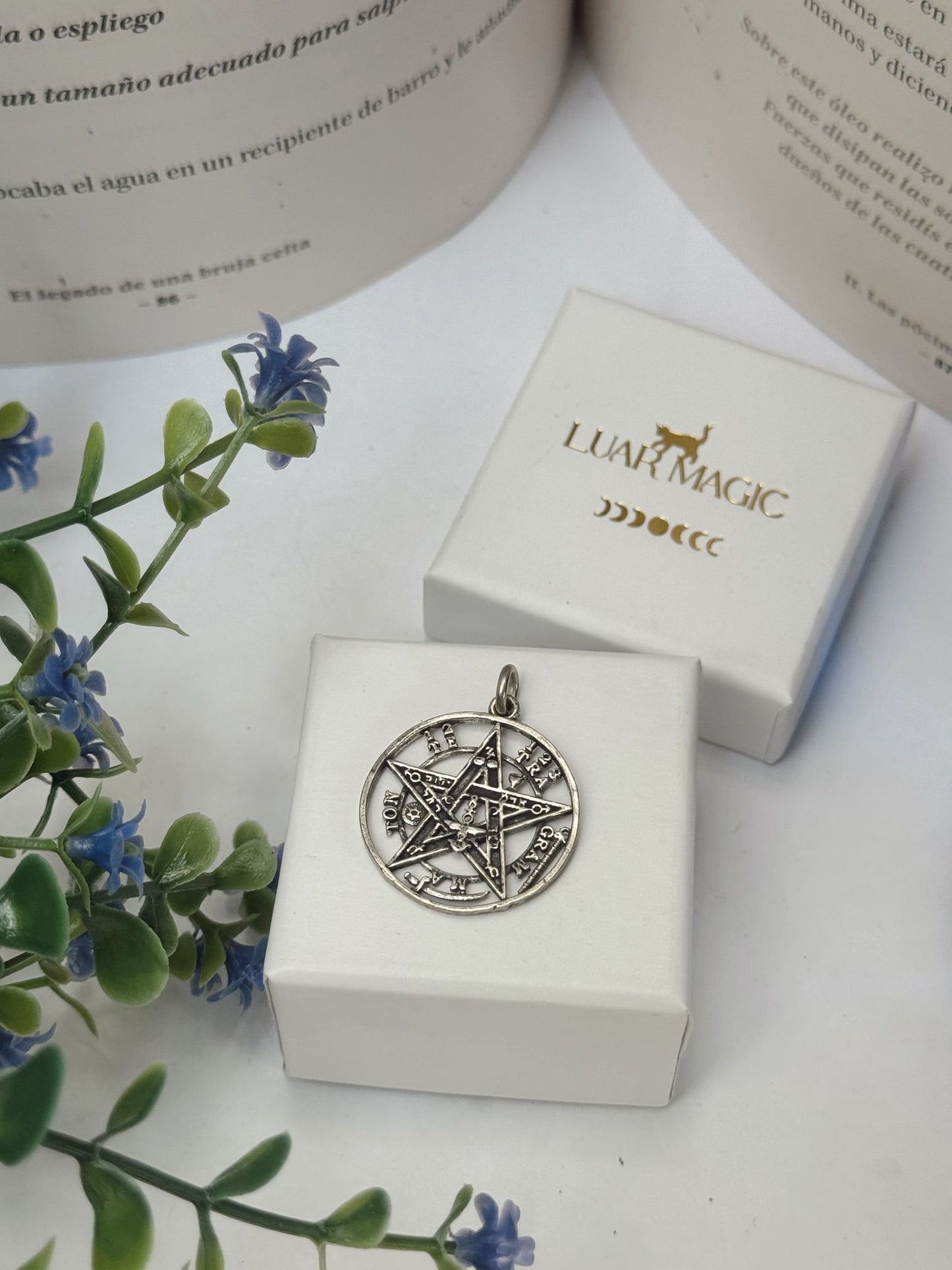 Colgante Exclusivo Tetragramatón Grande en Plata de Ley 925