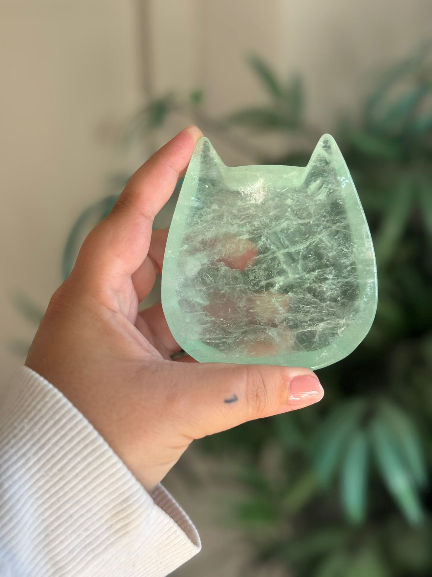 Cuenco de fluorita en forma de gato