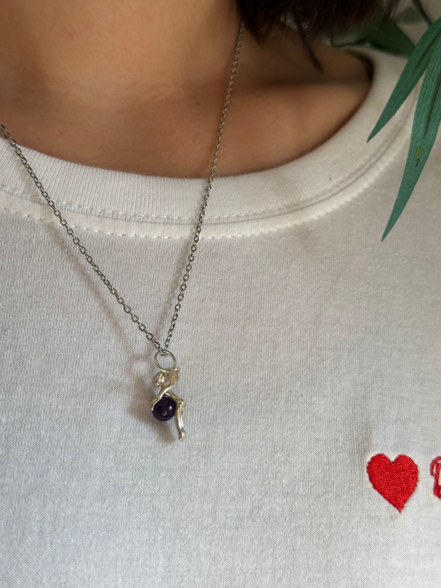 Colgantes de hada con minerales naturales en plata