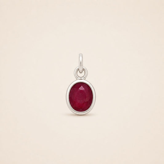 Colgante de Rubí (Corindón Rojo) en Plata