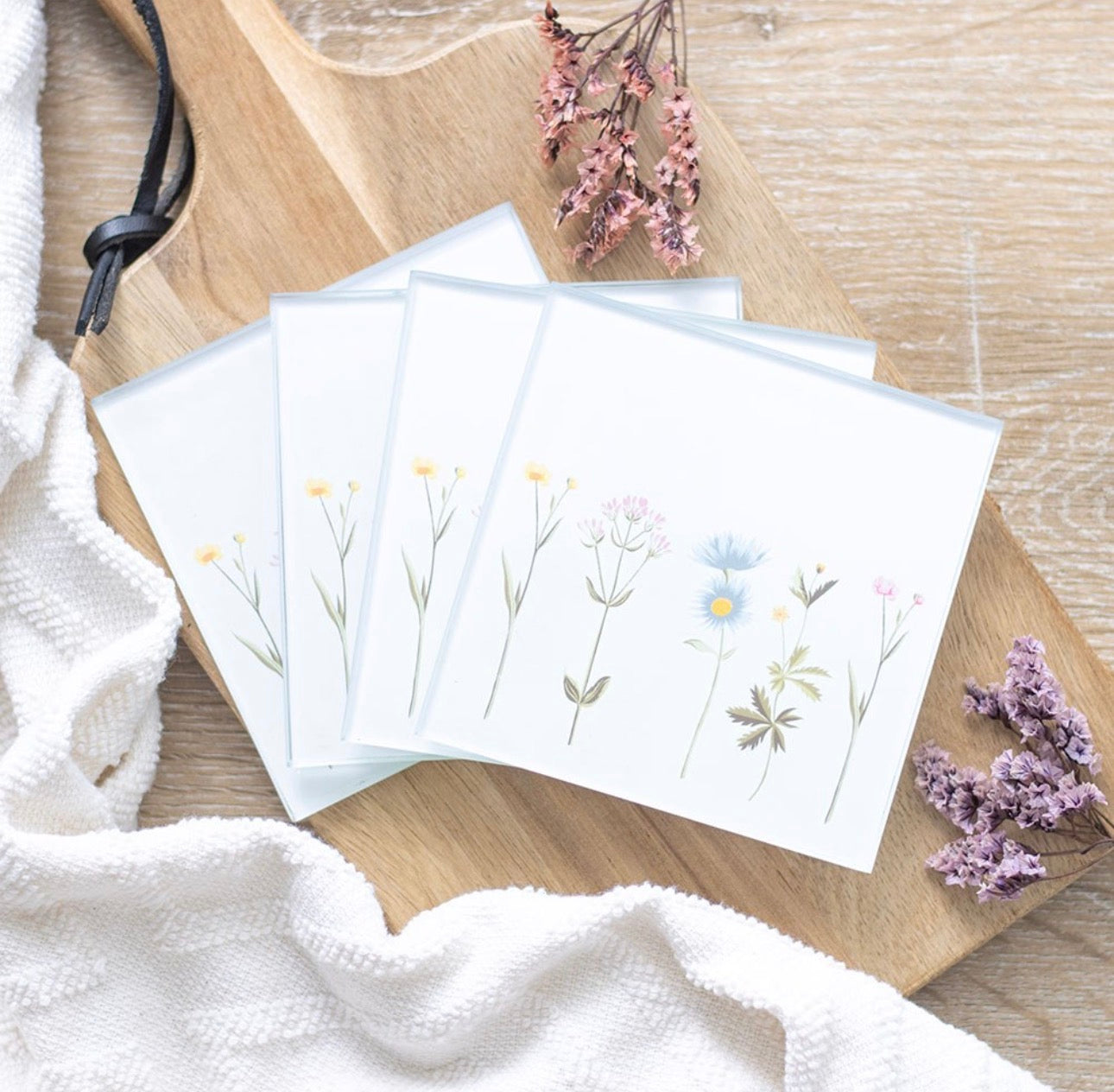 JUEGO DE POSAVASOS DE VIDRIO CON FLORES