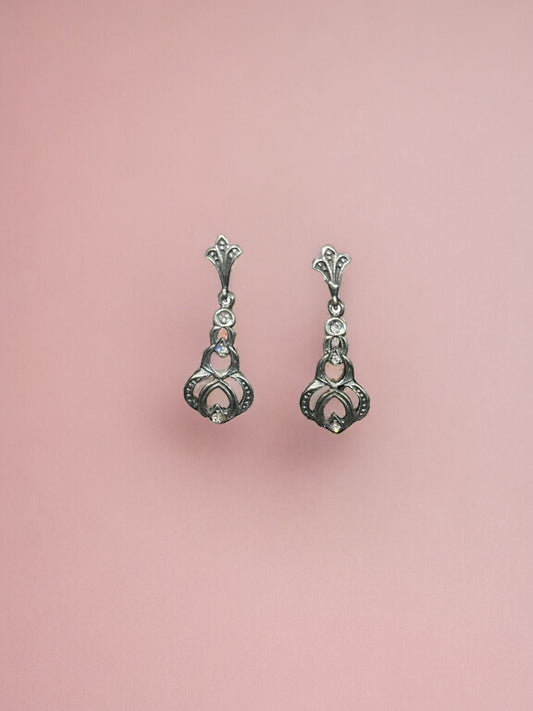 PENDIENTES DE ESTILO ISABELINO