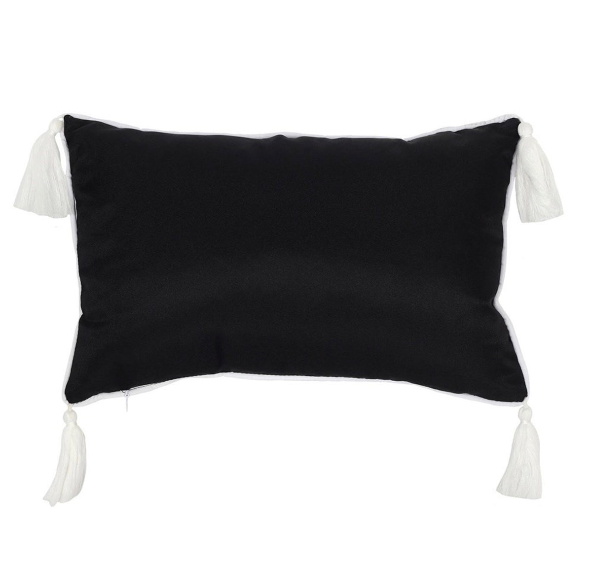 COJÍN RECTANGULAR «TRIPLE MOON» DE 40 CM