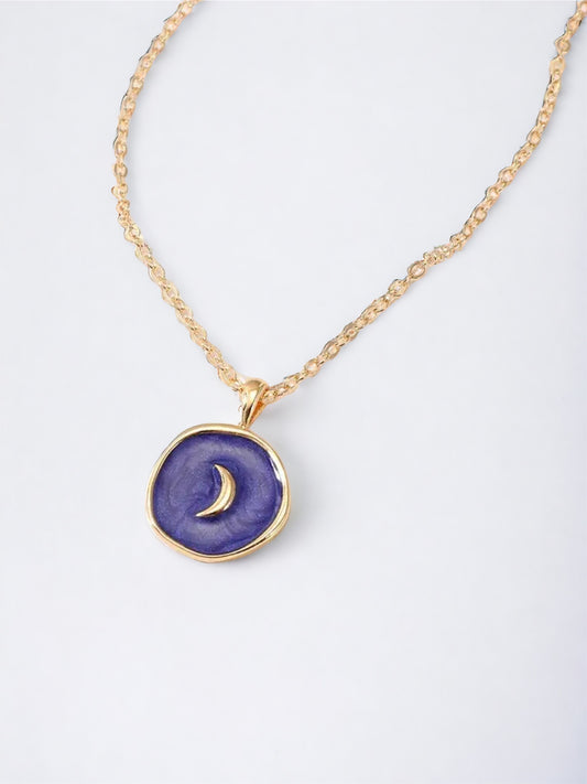 Collar Moon