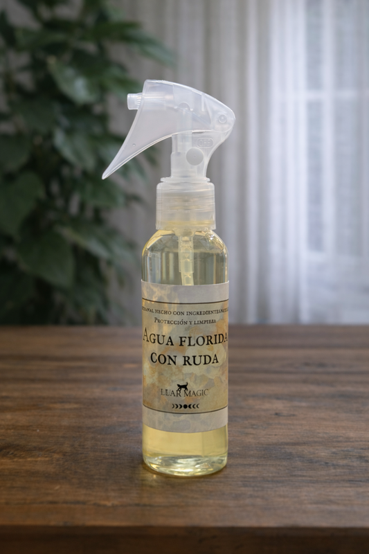 Agua florida con Ruda artesanal Luar magic