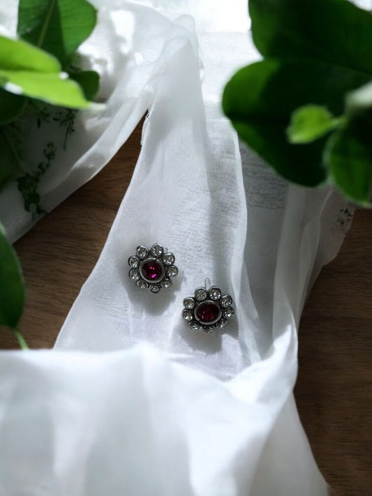 Pendientes Pequeños de Flor