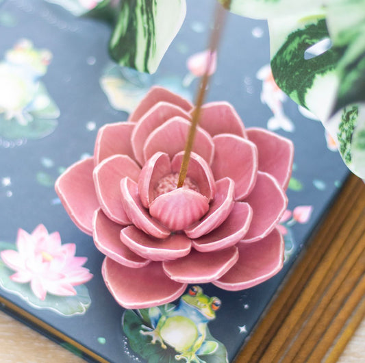 Quemador Porta incienso con forma de flor de loto rosa