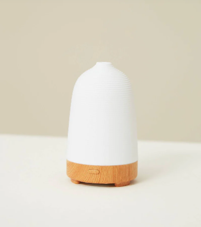 Difusor de Aroma USB Base de Madera Acanalada y Luz LED que Cambia de Color