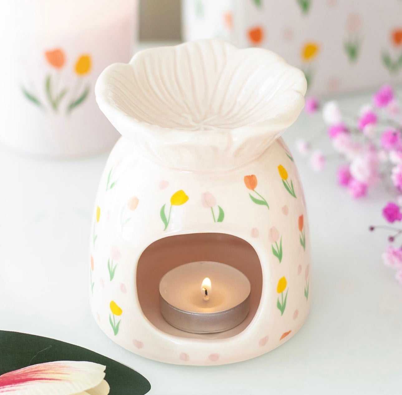 QUEMADOR DE ACEITE Y CALENTADOR DE CERA CON ESTAMPADO DE TULIPÁN
