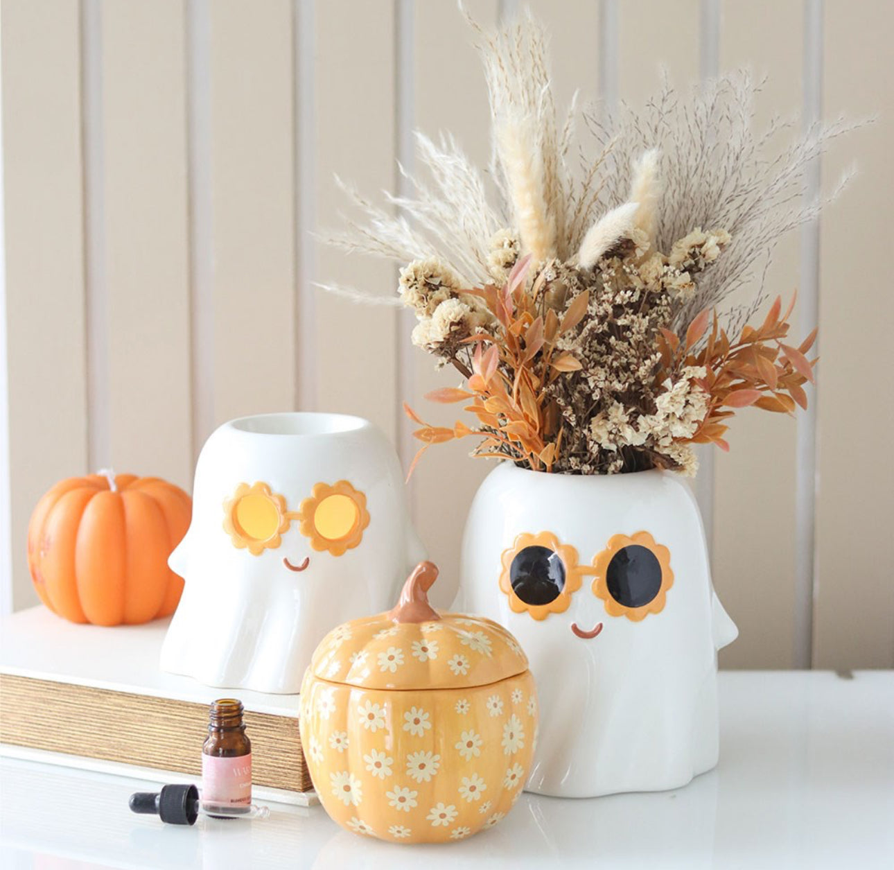 Quemador de aceite de calabaza con diseño floral