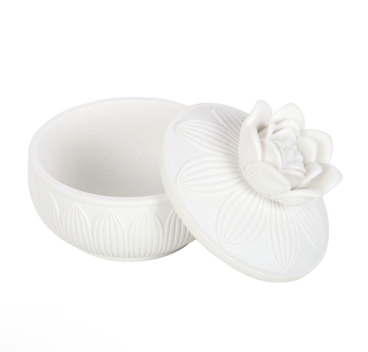 CAJA PARA JOYAS CON FORMA DE FLOR DE LOTO BLANCA