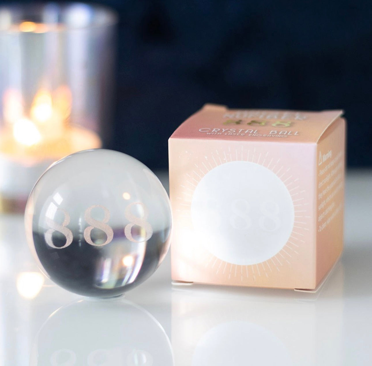 BOLA DE CRISTAL CON EL NÚMERO DE ÁNGEL 888