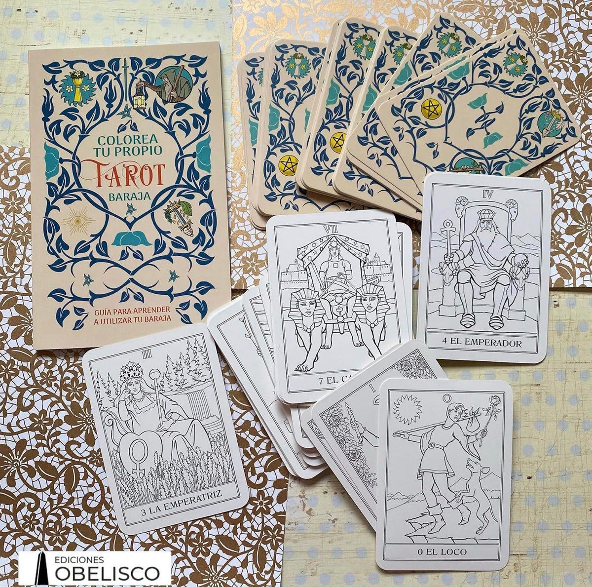 Colorea tu propio tarot + 78 cartas