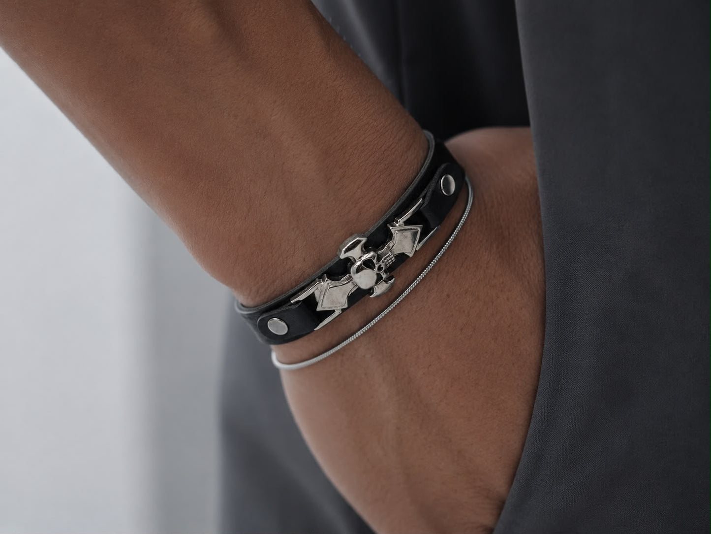 Pulsera Polipiel Cruz y Calavera 26 Cms Largo