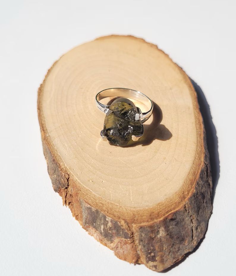 Anillo moldavita con (Certificado autenticidad)