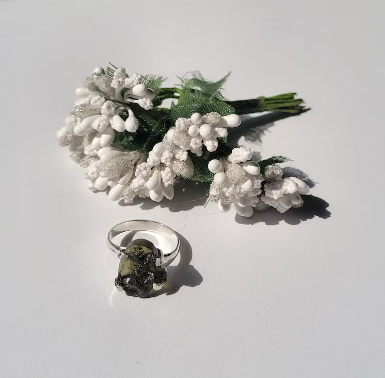 Anillo moldavita con (Certificado autenticidad)