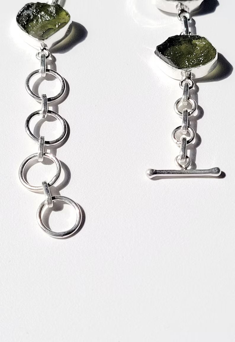 Pulsera de Moldavita plata de ley con (certificado de autenticidad)