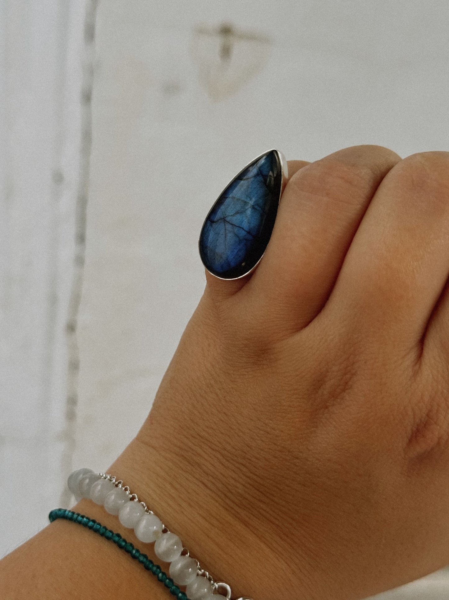 Anillo de Labradorita grande – Plata 925