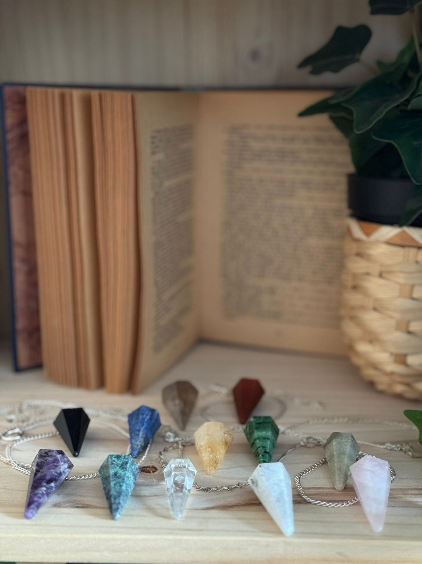 Péndulos de minerales a Elegir – Calidad Extra con Cadena de Acero