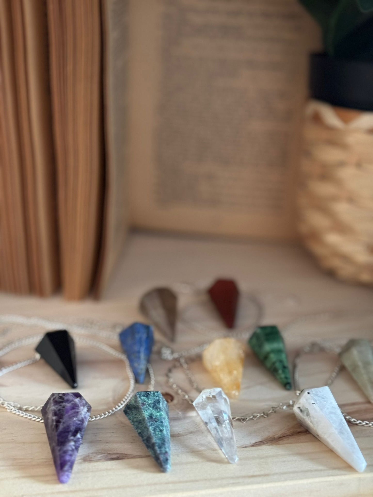 Péndulos de minerales a Elegir – Calidad Extra con Cadena de Acero