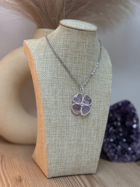 Colgante Trébol de Amatista en Plata 925