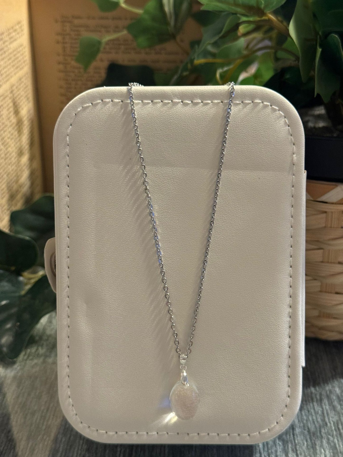 Colgante de Cuarzo Blanco Maestro en Plata 925