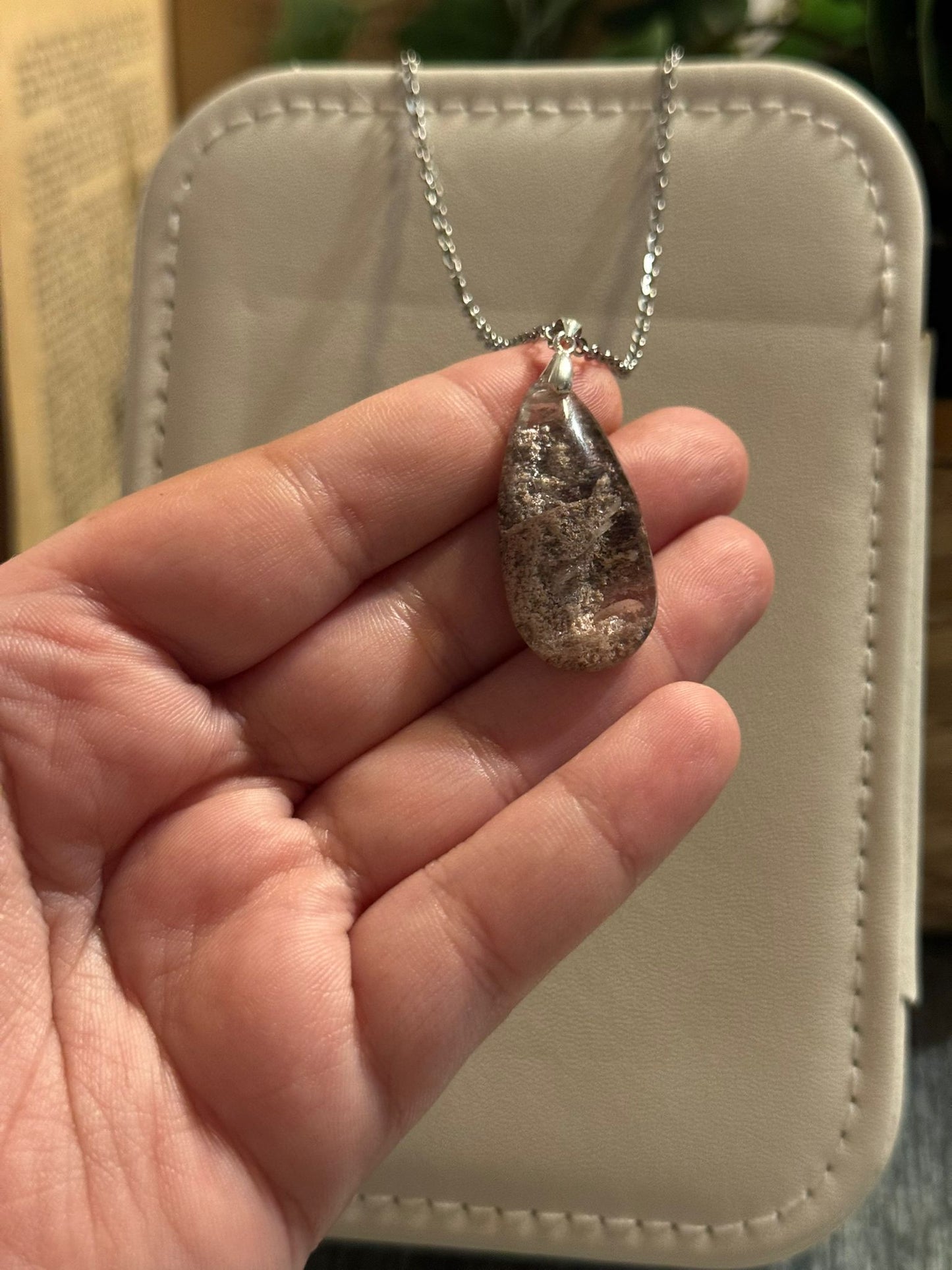 Colgante de Cuarzo Chamánico (Cuarzo Jardín) en Plata 925