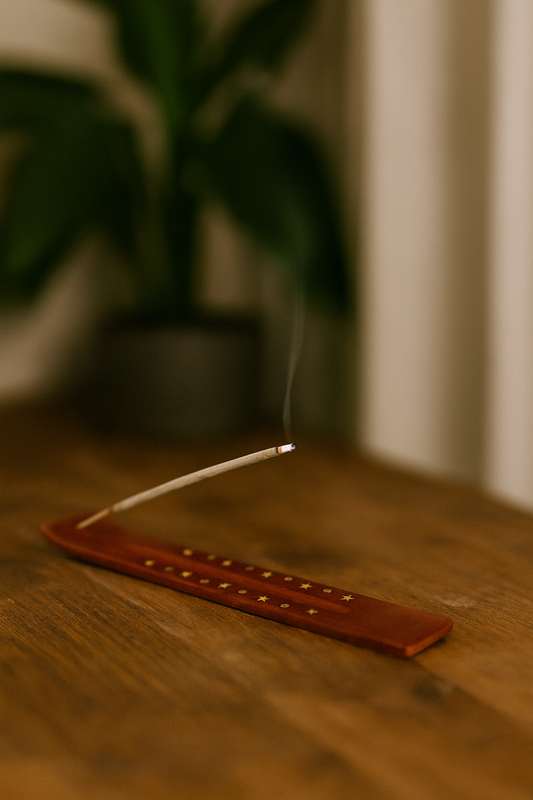 Quemador de Incienso de Madera de Mango Estrellas y Círculos