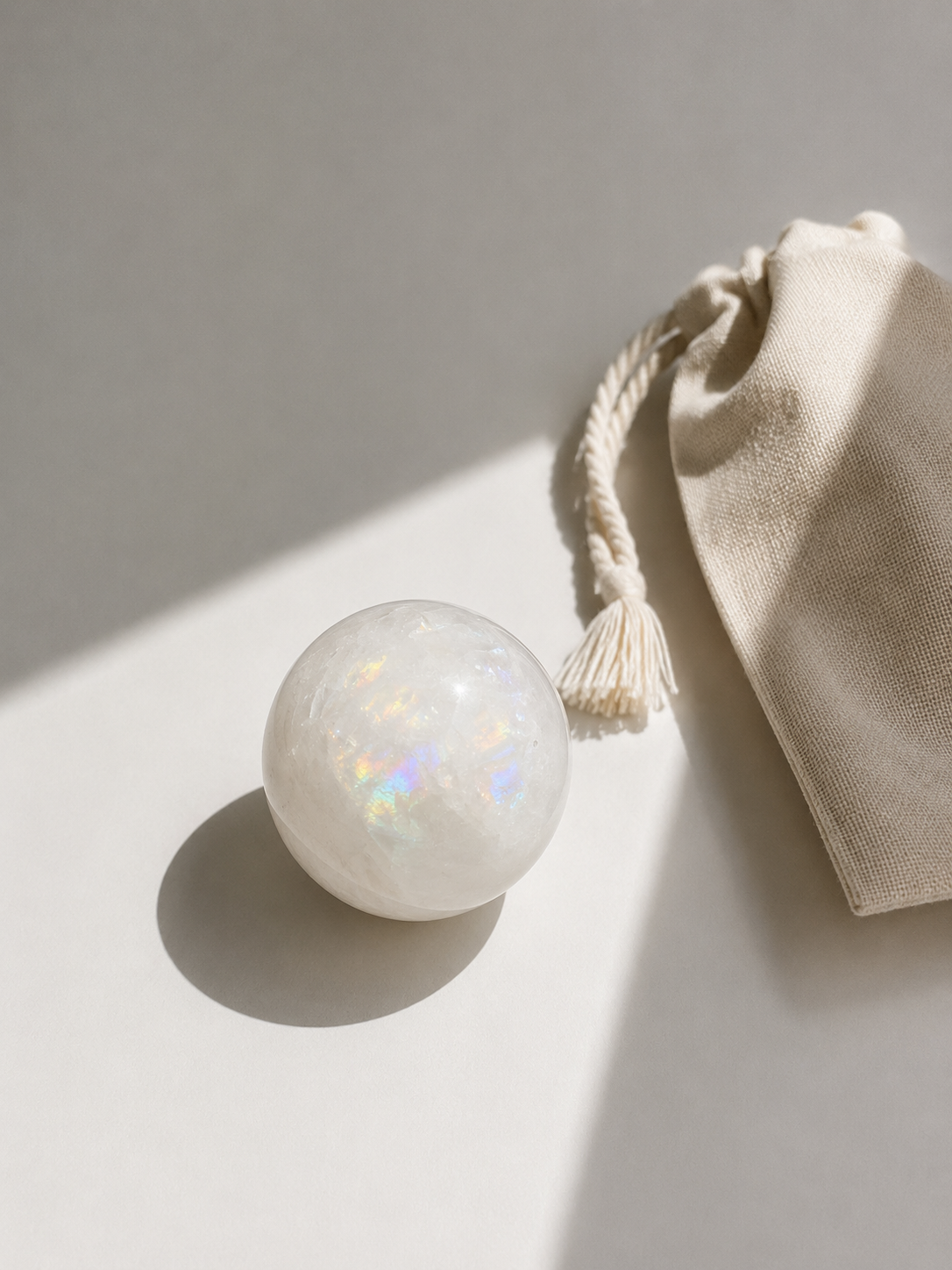 Esfera de cuarzo blanco arcoiris calidad extra