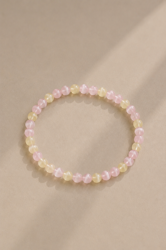 Pulsera selenita rosa y blanca pastel