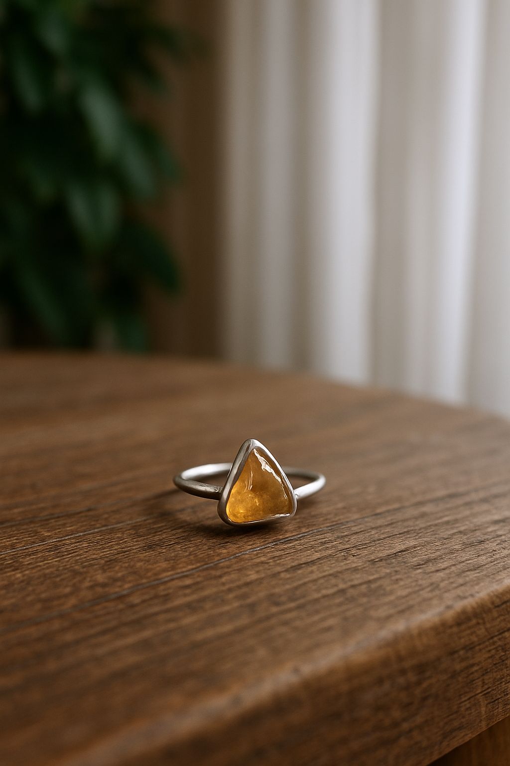 Anillo de Plata con Citrino grande