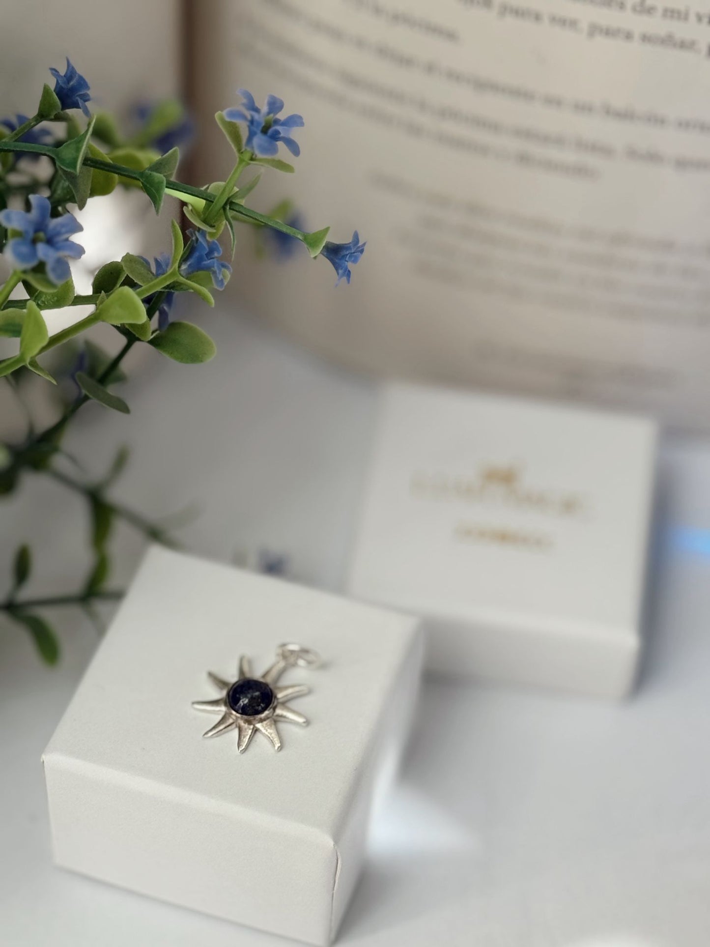 Colgante sol plata de ley 925 con minerales