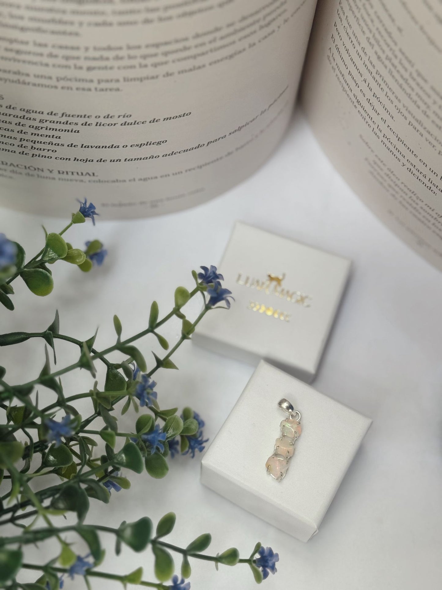 Colgante Ópalo etíope natural de plata de ley