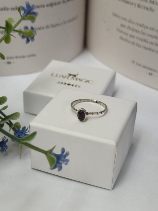 Anillo de Amatista en Plata de Ley 925