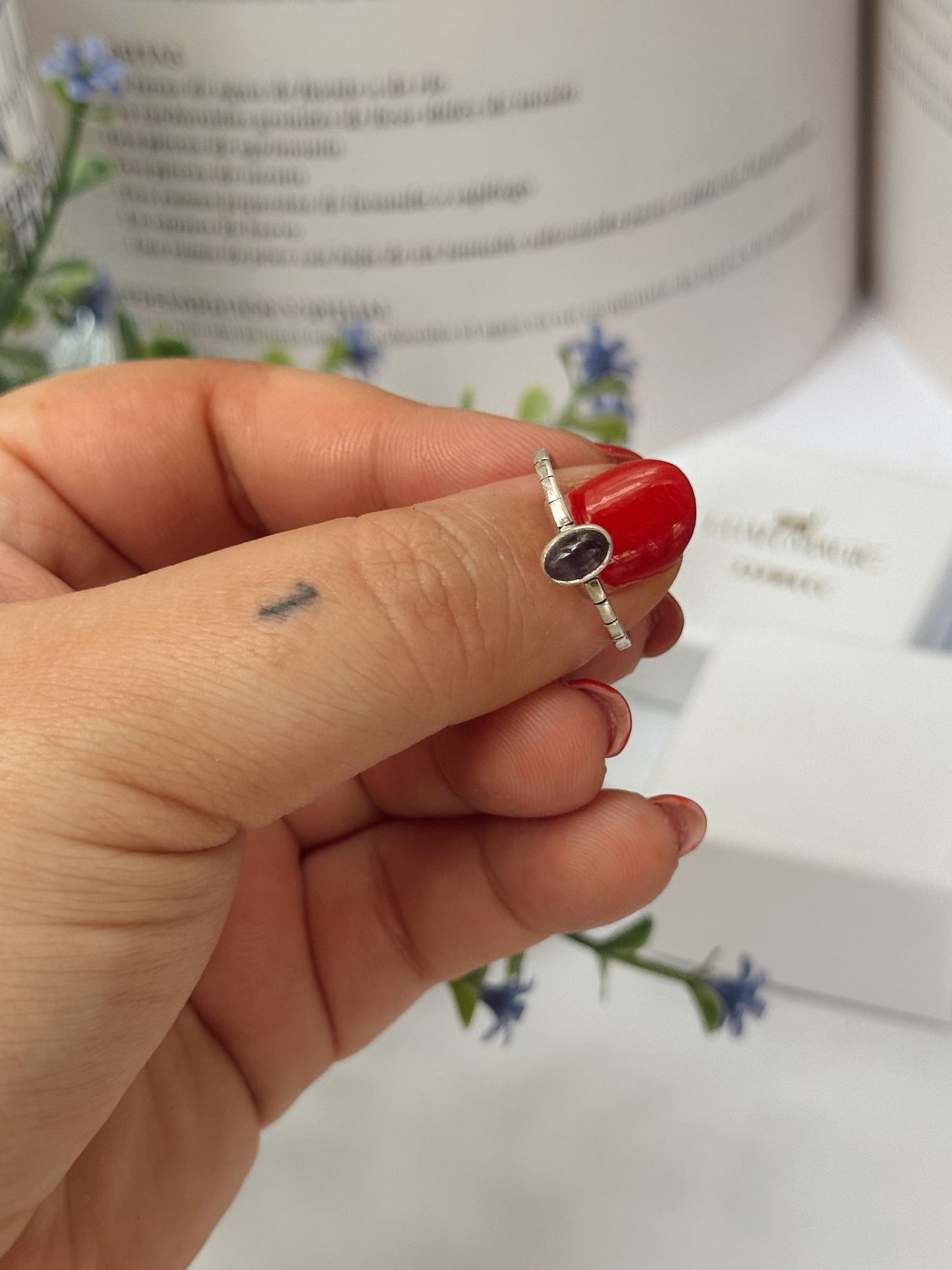 Anillo de Amatista en Plata de Ley 925