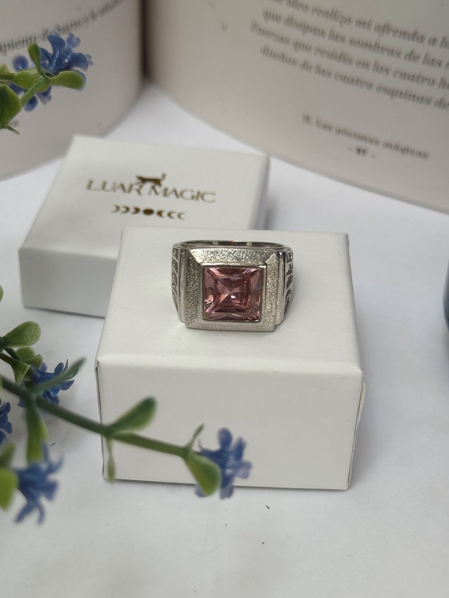 Anillo Exclusivo de Cuarzo Rosa en Plata de Ley 925 – Hecho a mano