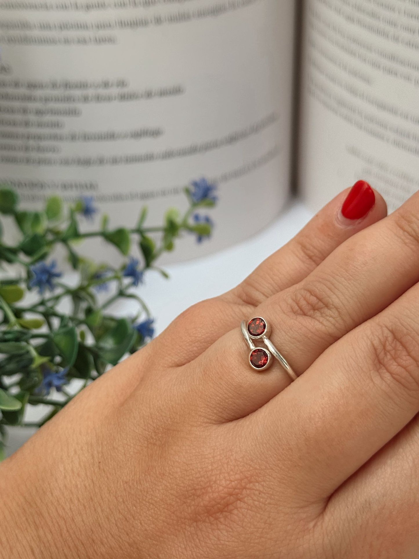 Anillo de Plata con Granate