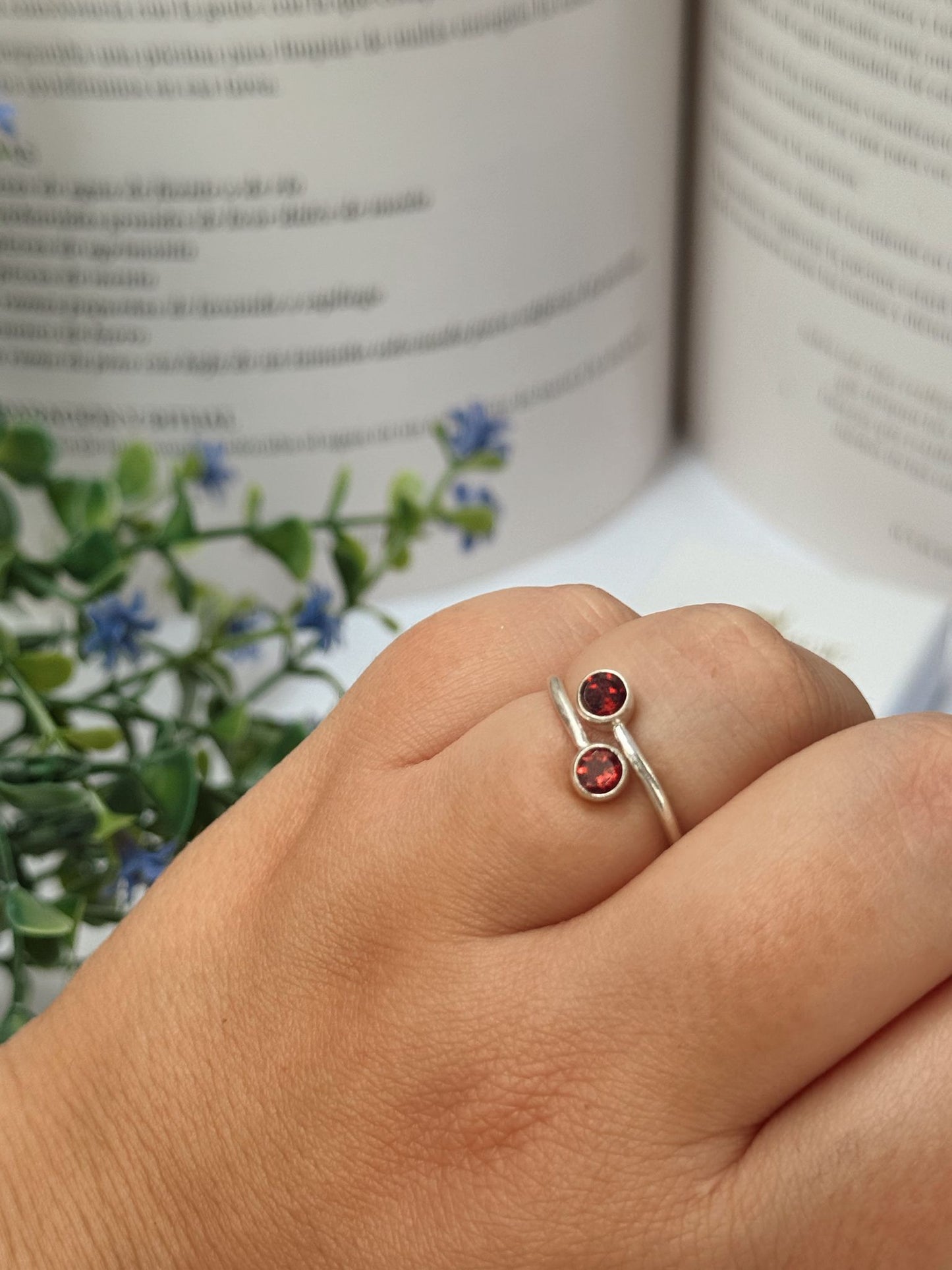 Anillo de Plata con Granate