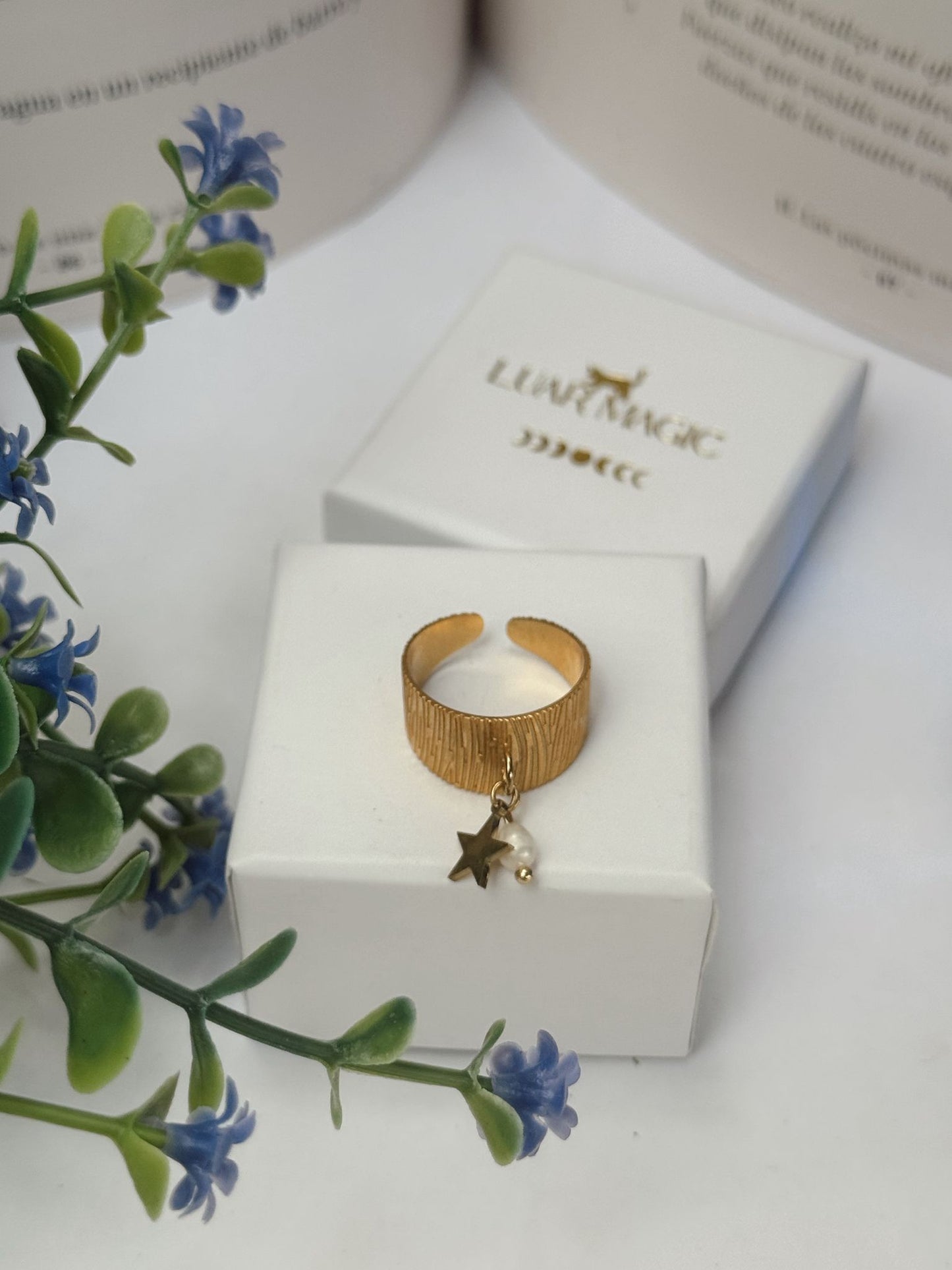 Anillo Ajustable con Estrella y Perla de Río – Acero Inoxidable