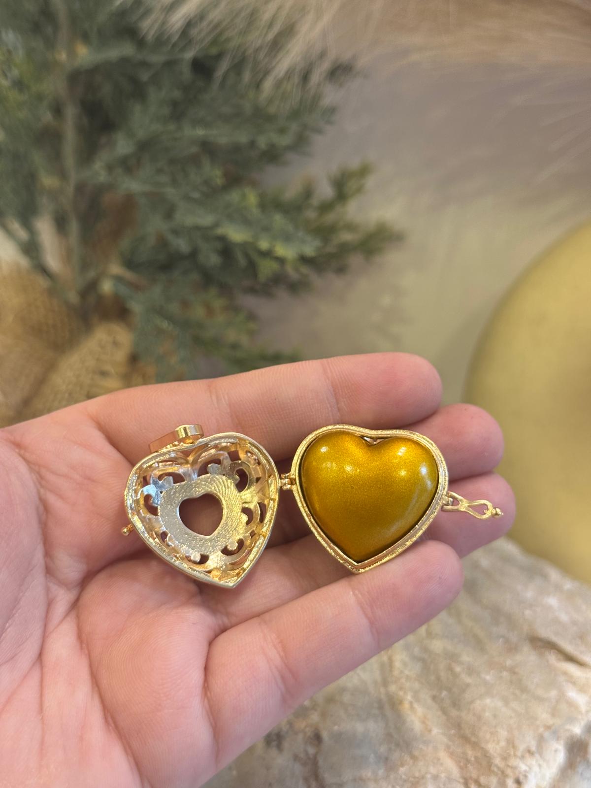 Colgante llamador de ángeles corazón latón